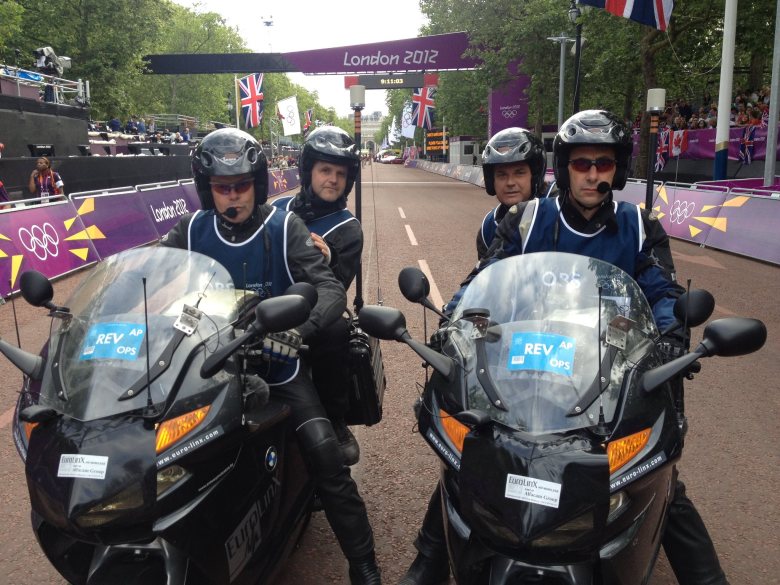 219834_167091840092898_287995490_o