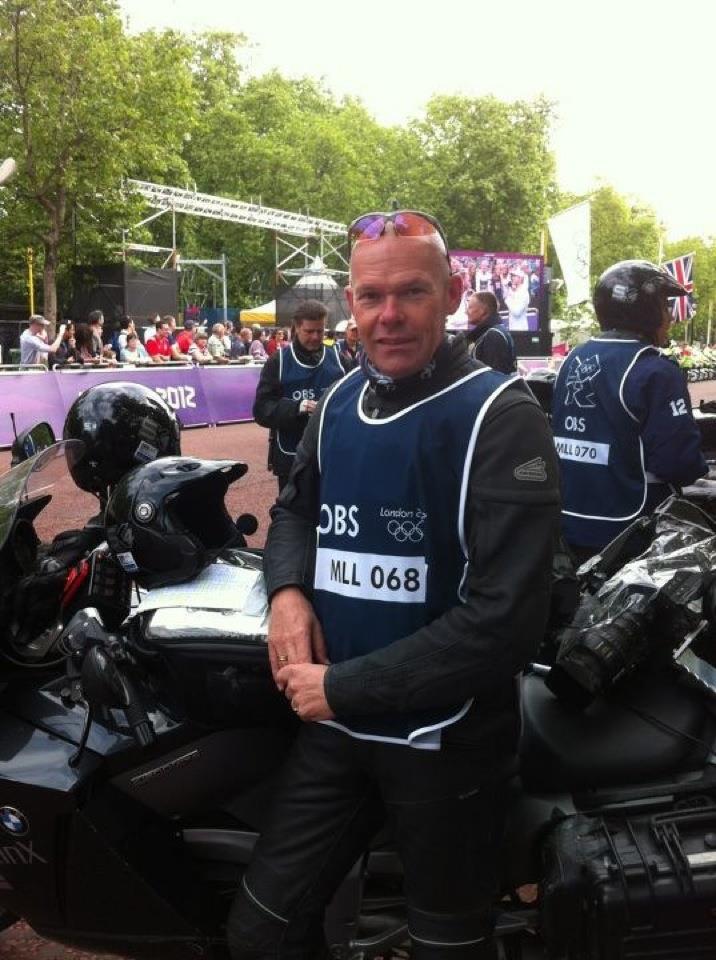 394715_10151059033413704_1238145196_n